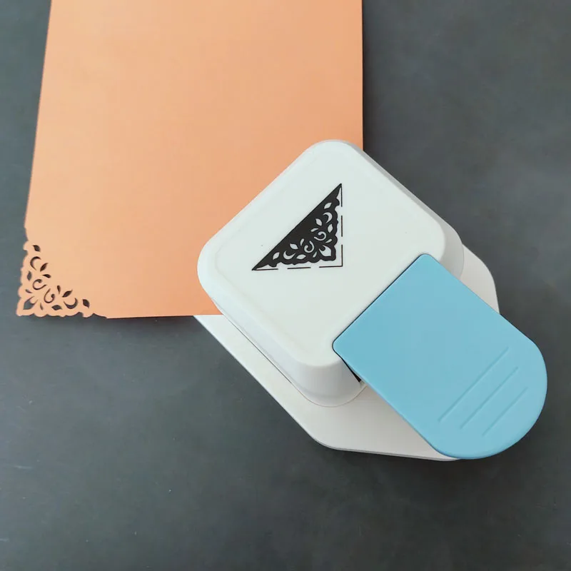 Craft Corner Punch Triangular Flower Pattern Scrapbooking Paper Hole Puncher Photo Frame Decoration Cutter