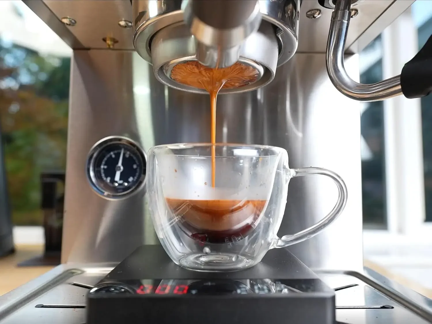 Macchina, acciaio inossidabile spazzolato