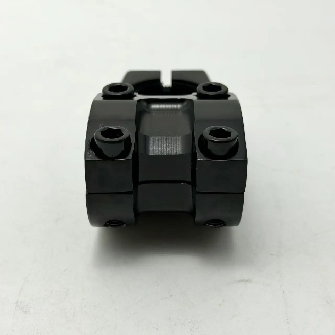 BMX-Lenkervorbau aus 6061 Aluminiumlegierung, 50 mm Reichweite, 22,2 mm Lenkerklemmbereich, 28,6 mm Gabelrohr, 30 mm Einstecktiefe, Fahrrad-BMX-Vorderlenker. – Detail 11