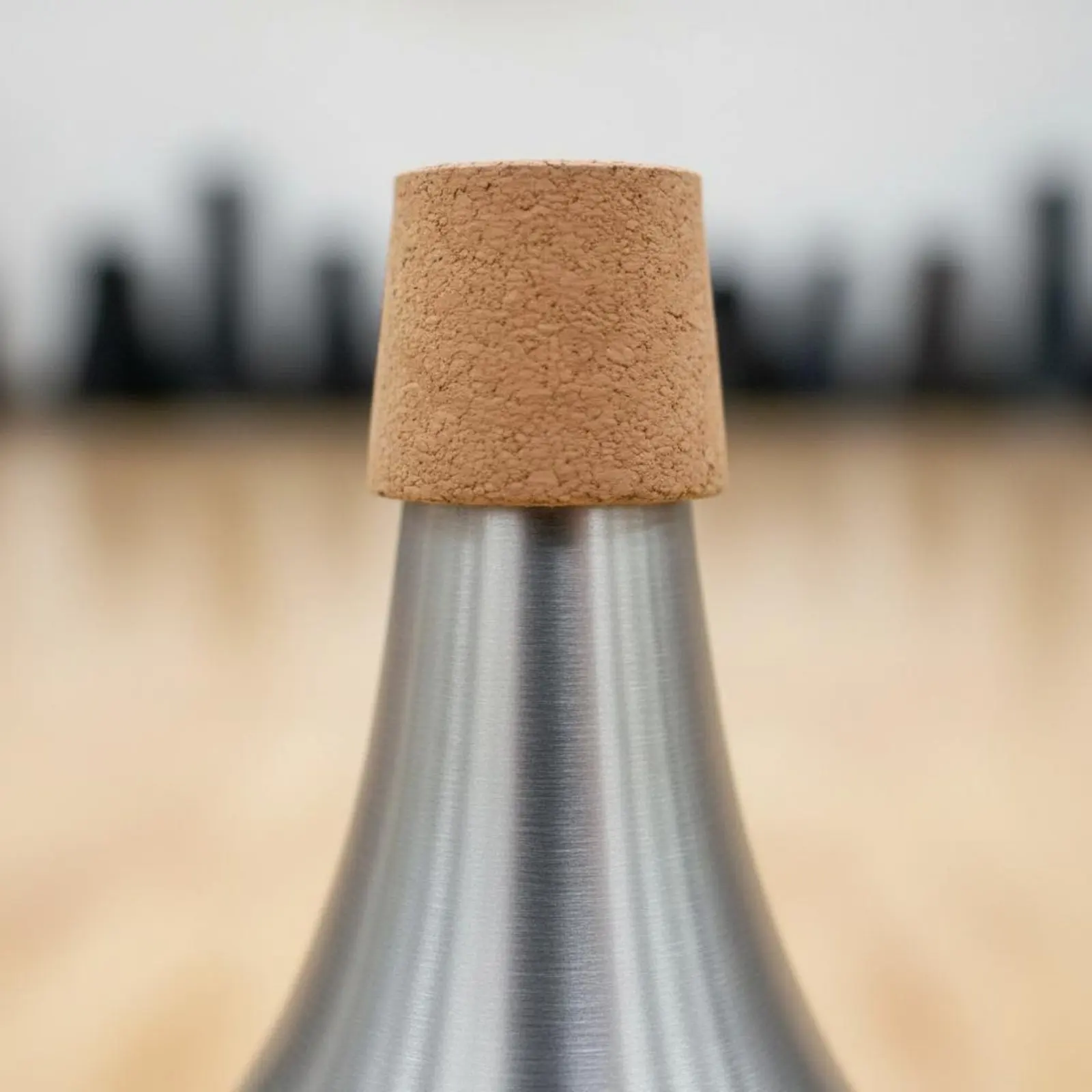 

Aluminum Trumpet Mute Cork Protector Trumpet Practice Mute Musical Instrument Accessory Lightweight for Apartments