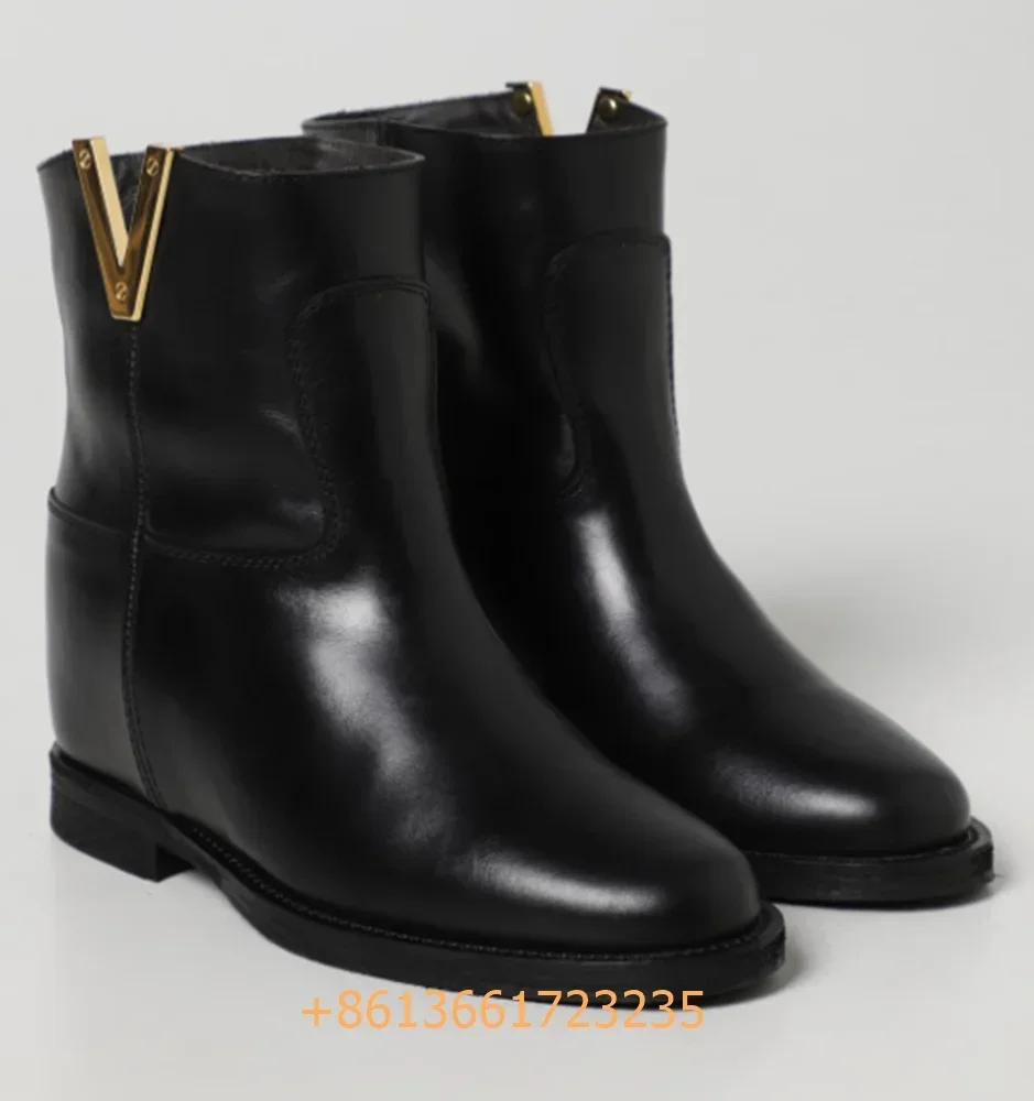 

Real Leather Metal V Buckle Woman Boots 2025 Winter New Solid Designer Catwalk Ankle Boots Black/brown Round Toe Fashion Shoes