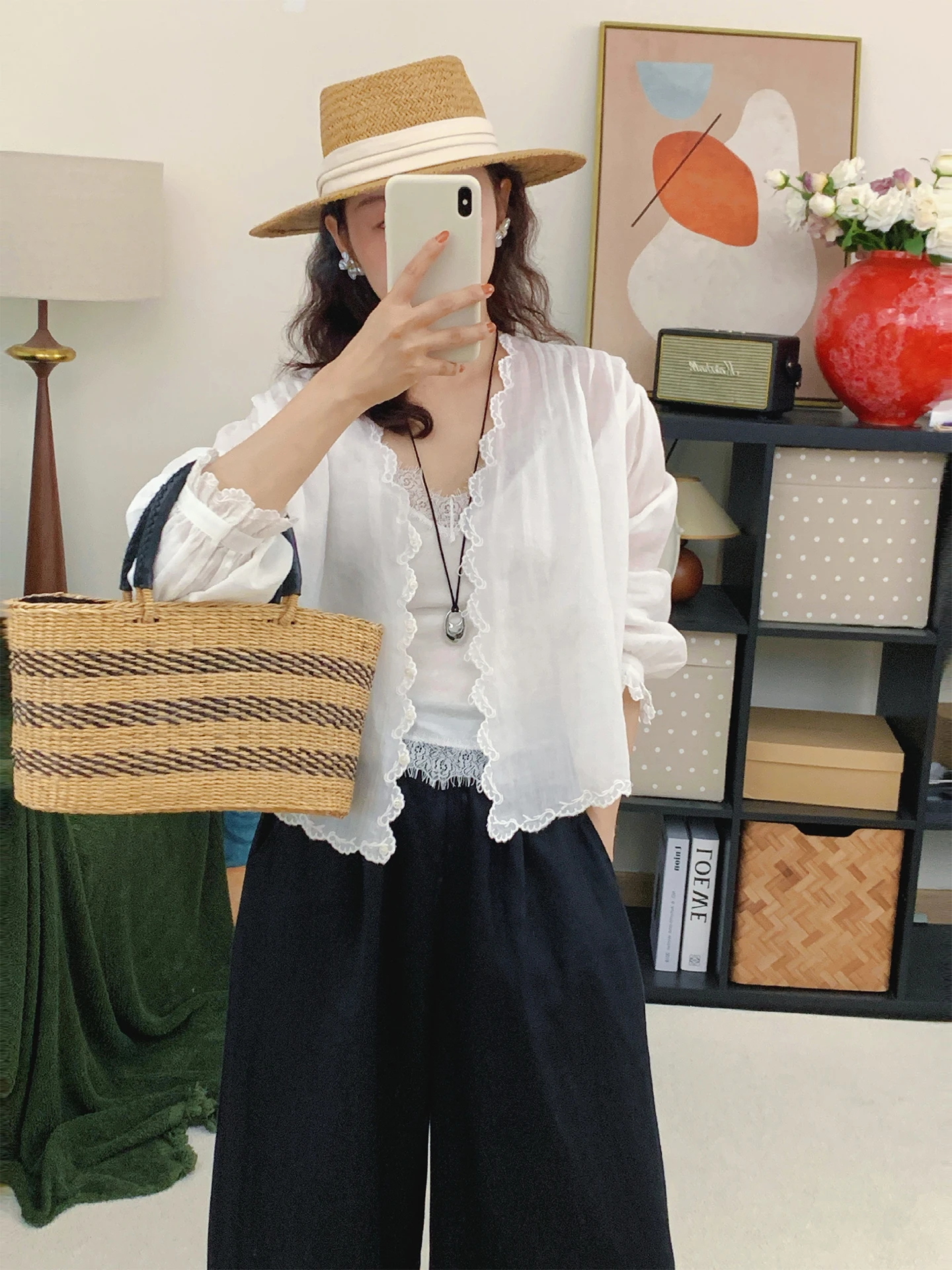 

Heavyweight Linen Shirt Women's V-neck Embroidered Lace Sun Protection Open Cardigan French Style Loose Fit Long Sleeve