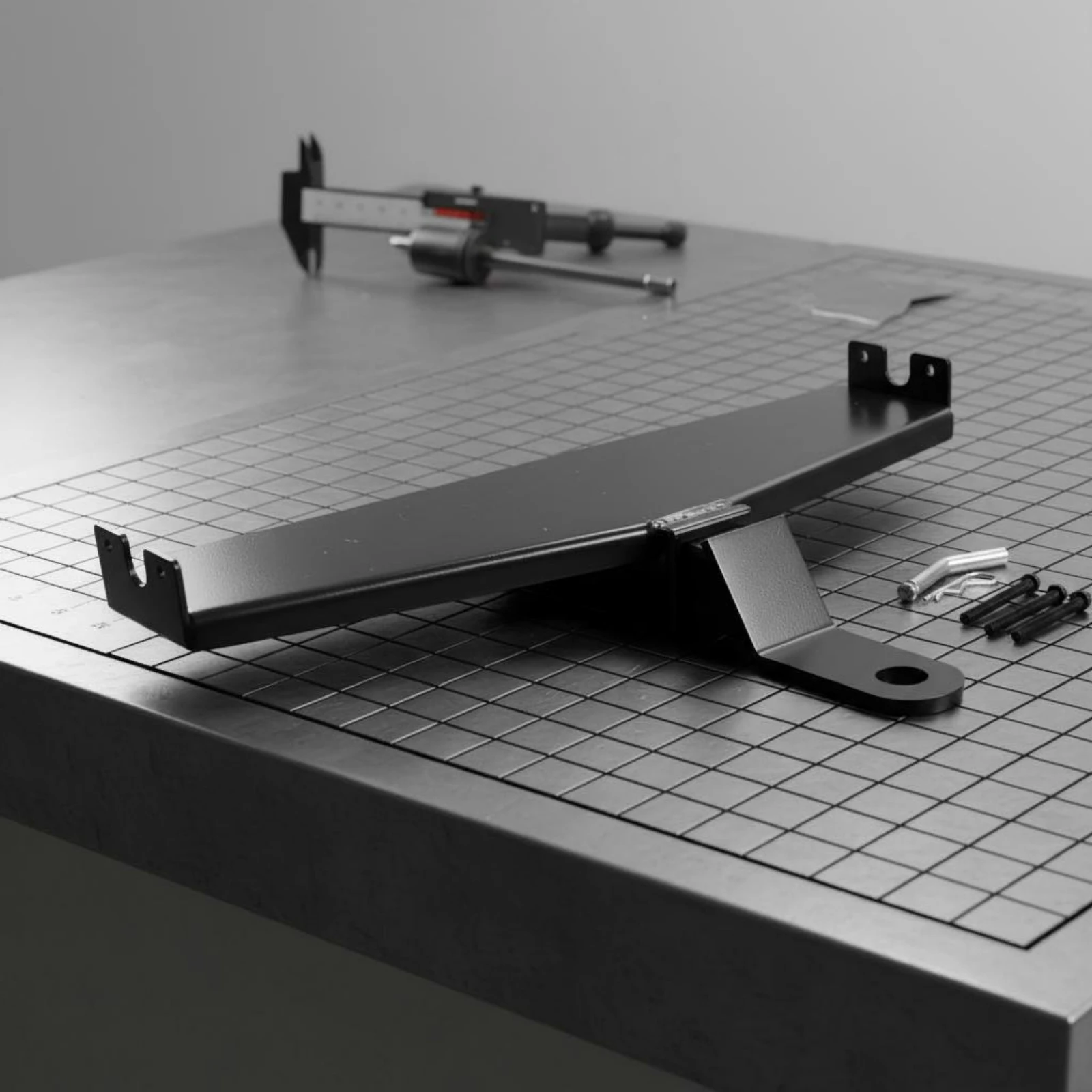 

Club Car Hauling Attachment Hitch Steel Golf Vehicle Hauling Attachment Hitch Vehicle Add-on Heavy Duty Mounting Plate