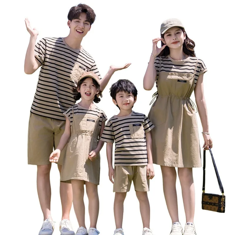 2024 Family Matching Tee Shirts for Dad Mother Daughter Shirt Dresses Striped Blouse Mommy and Me Clothes Mom Son Outfits