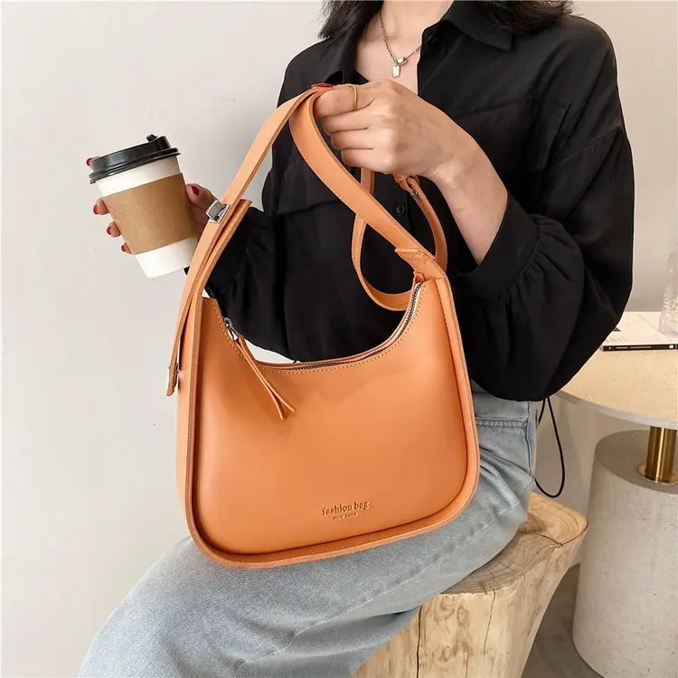 

2025 Minimalist Contrast Stitch PU Tote Bag, Adjustable Strap Shoulder Purse, Spacious Laptop Bag for College, Work & Weekend
