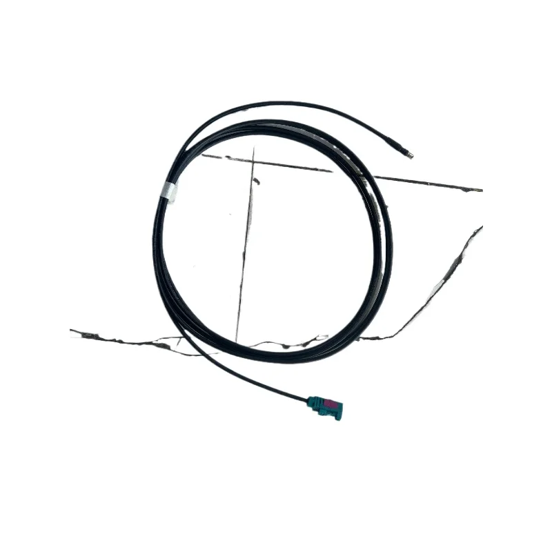 

Leaf Board Fender Camera Harness 1pc for Tesla ModelY Model3 Brand New