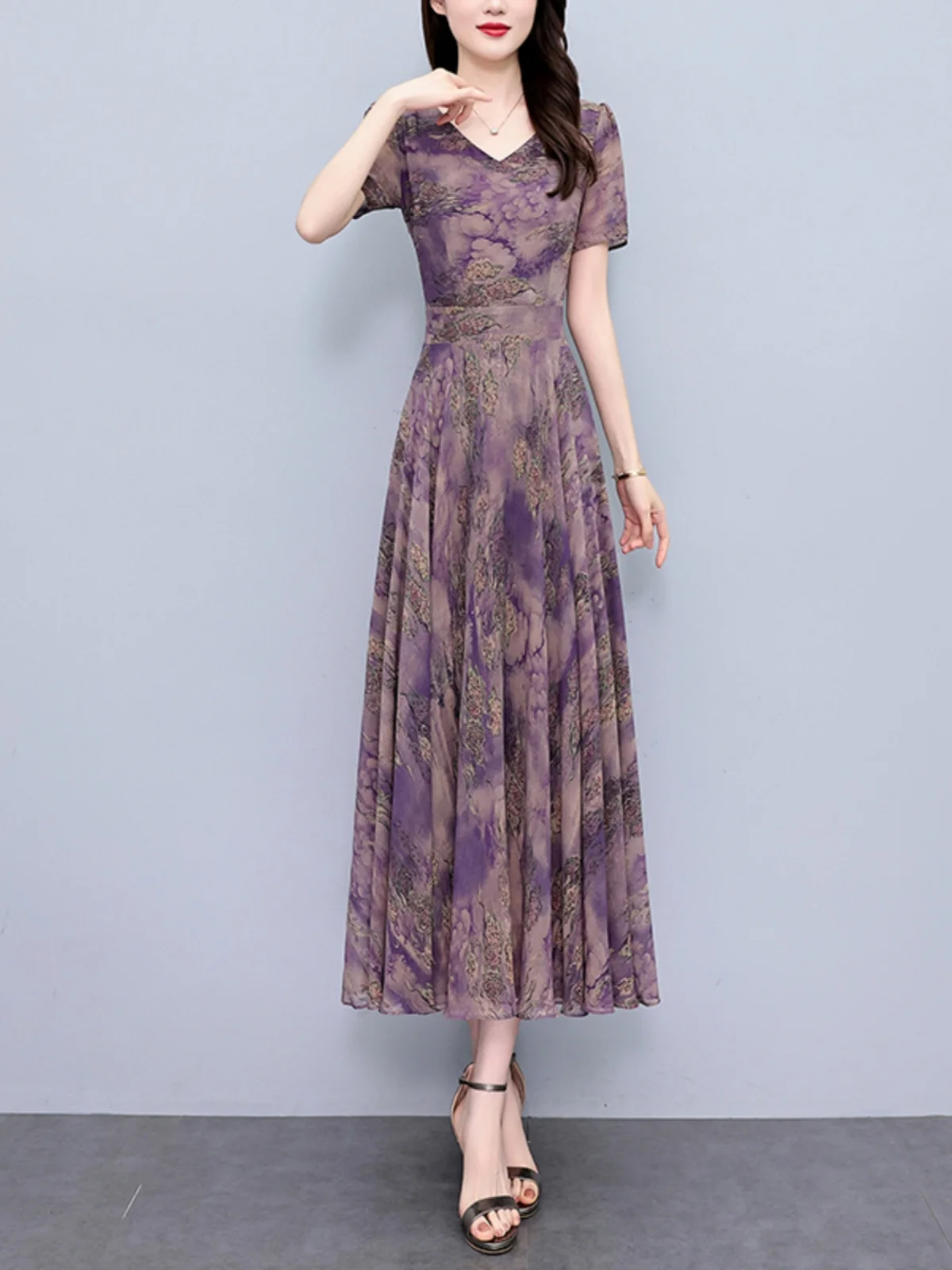 

2024 Summer New Chiffon Floral Middle-aged and Elderly Mother Dress Waist Thin Belly Long Dress Women Clothing