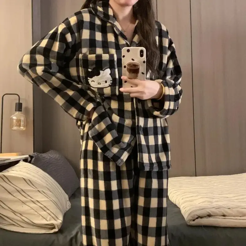 

Комплект пижамы Hello Kitty для женщин, зимний, утепленный, в стиле аниме, домашняя одежда, повседневный комплект пижамы с брюками, комплект домашней одежды для девочек, подарок