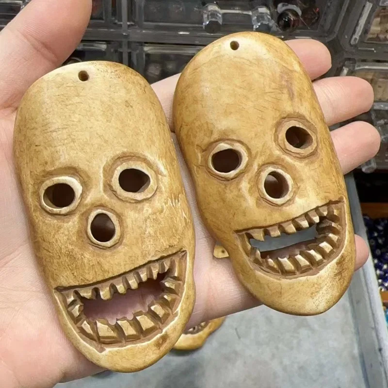 

Tibetan Return Old Bone Joyful Master Silly Skull