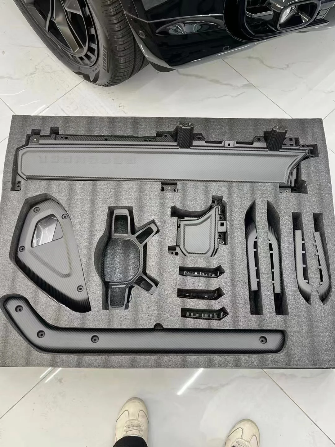 14pcs Dry carbon fiber interior modification for Land Rover Defender 2020-2024 center console side panel