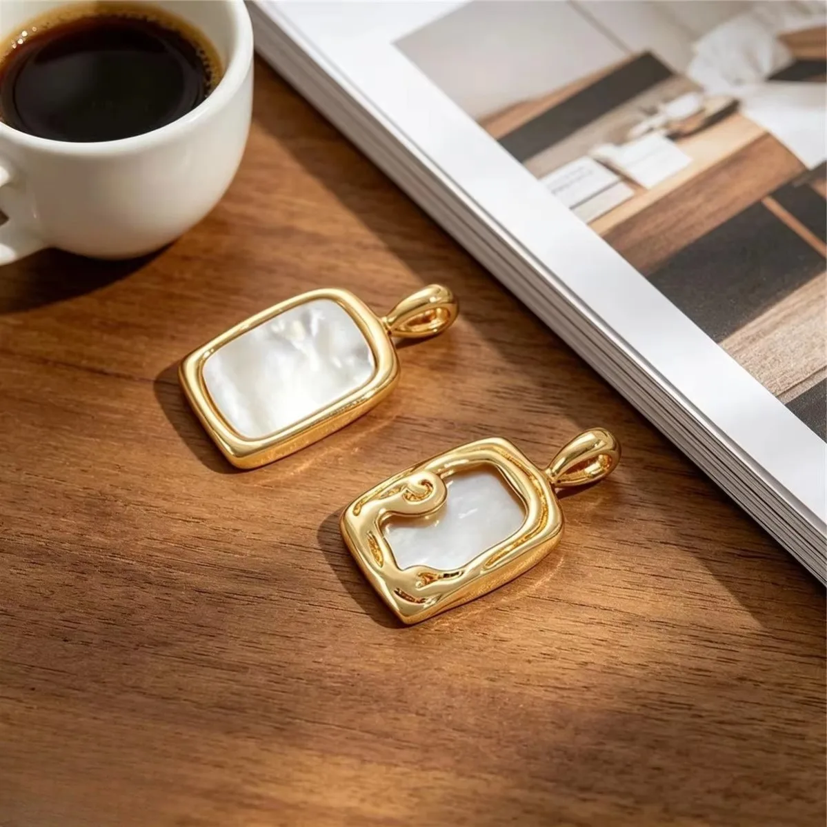 Brass 14K Gold Plated Super Anti-fade Natural White Mother Of Pearl Retro Frame Pendants DIY Handmade Elegant Dainty Accessories
