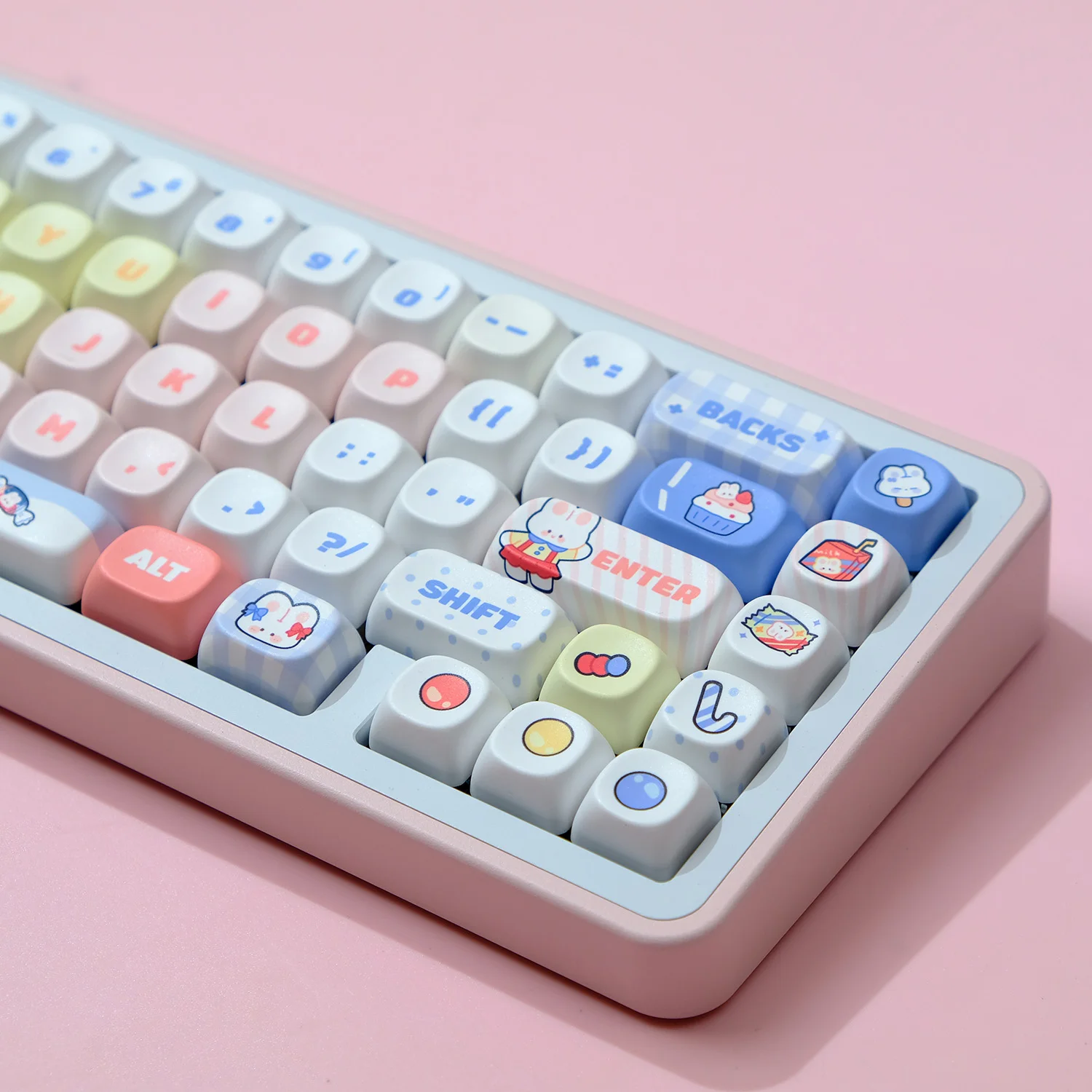 KTOMOT MOA perfil 125 teclas lindo conejo blanco grande tema Keycaps tinte Sub PBT Anime juego Keycap para teclado mecánico Mx Switch