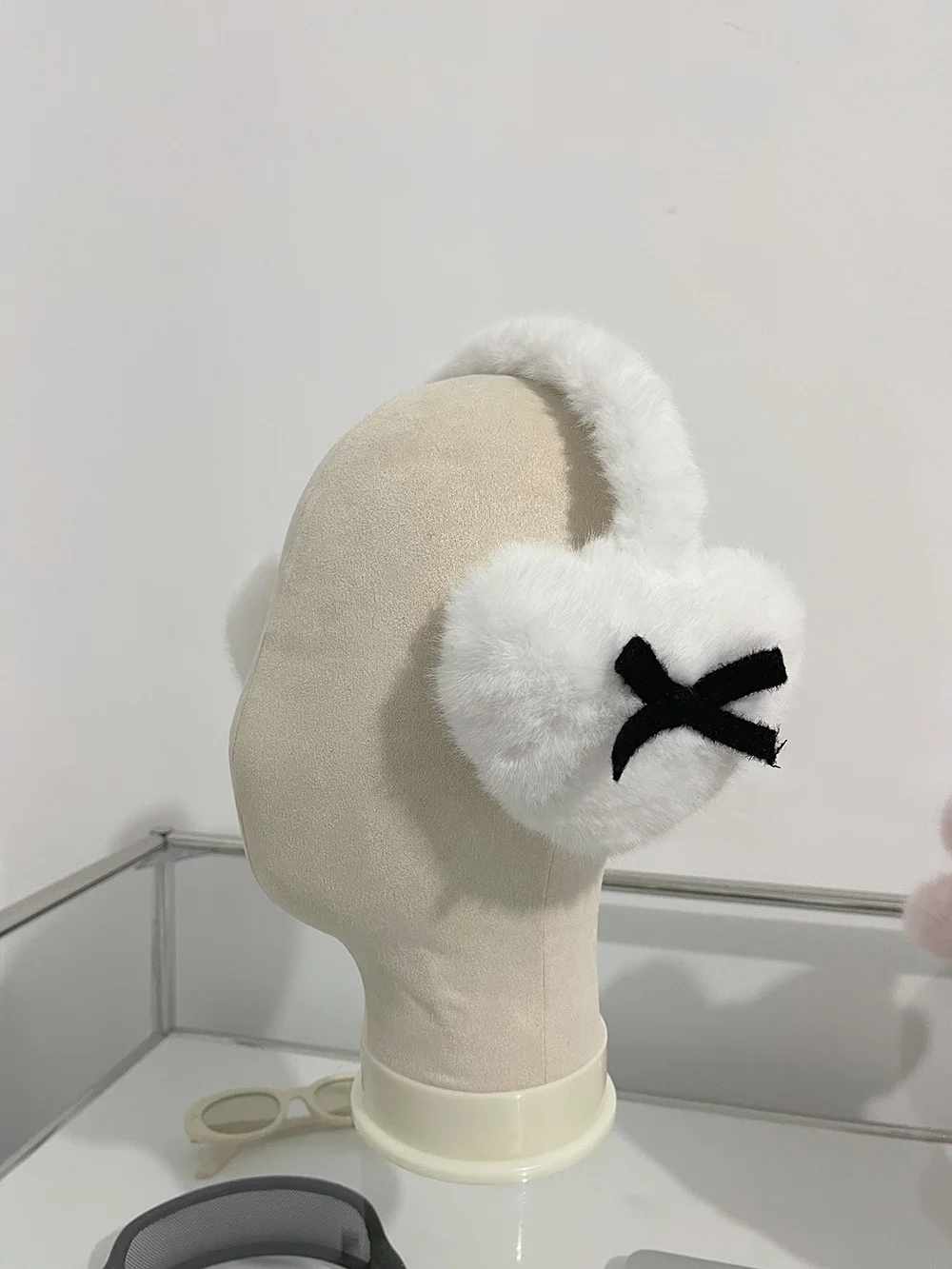 Design coreano Earmuffs Dobráveis para Mulheres, Proteção de Ouvido Quente Espessado, Bolsas de Ciclismo de Pelúcia, Arco Kawaii, Acessórios Y2K, Novo, Inverno