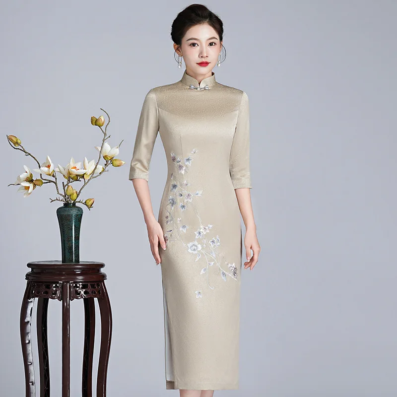 Yourqipao Champagne Chinese Borduurwerk Cheongsam Traditionele Avondjurken 2023 Moeder Van De Bruid Jurk Bruidsfeest Jurken