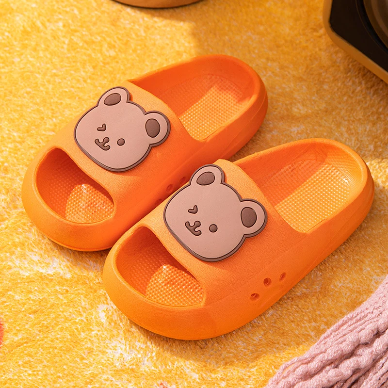 

Summer Boys Girls Slippers Cartoon Bear Home Footwear For Children Soft EVA Flat Heel Slippers Beach Kids Baby Sandal