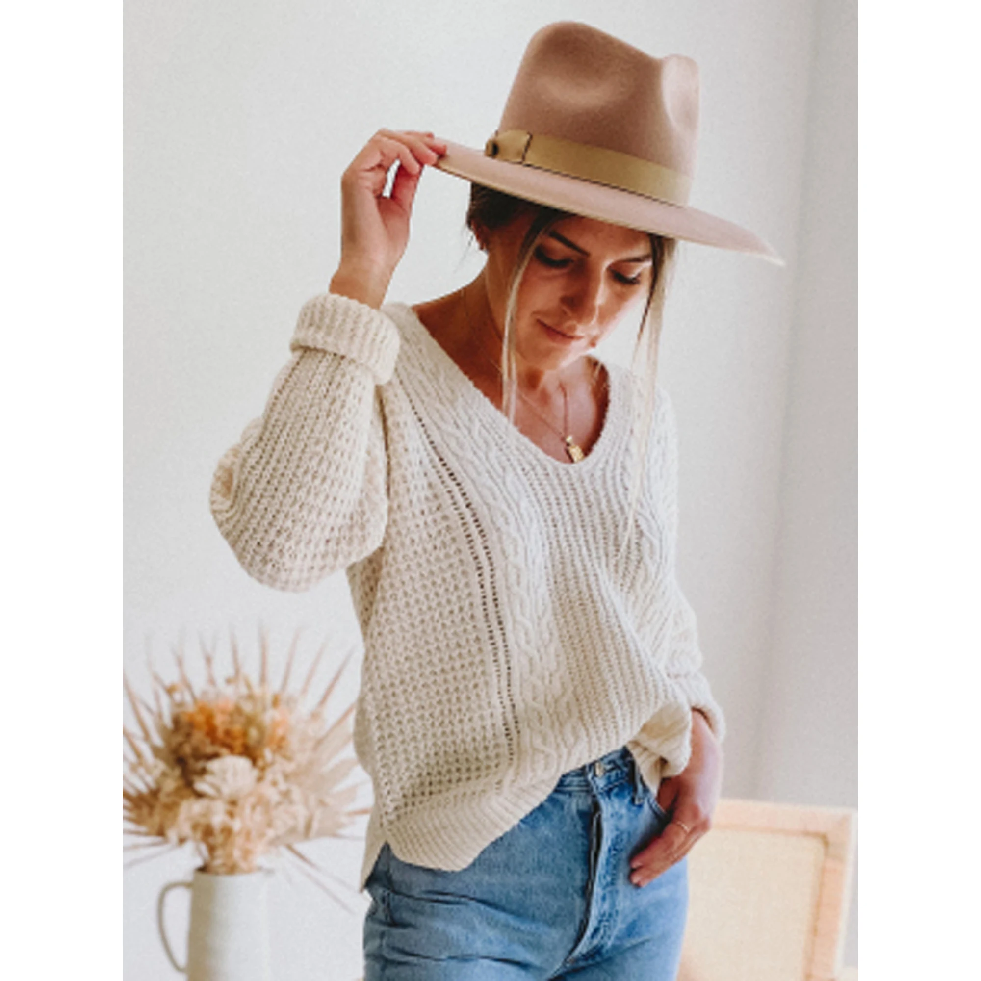 Autumn Winter V-neck Women Knitted Pullover Elegant Sweet Knitting Hollow Out Top Women Solid Casual Sweater Jumper Knitwear