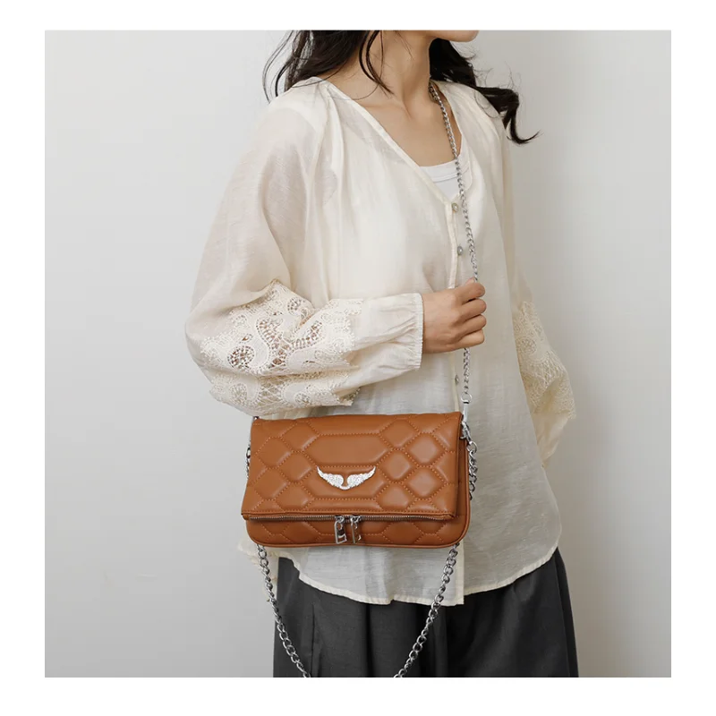 2026 Minimalist Designer Shoulder Bag Large Capacity Best For Commuter Also Serves As A Sleek And Unique Diaper Bag