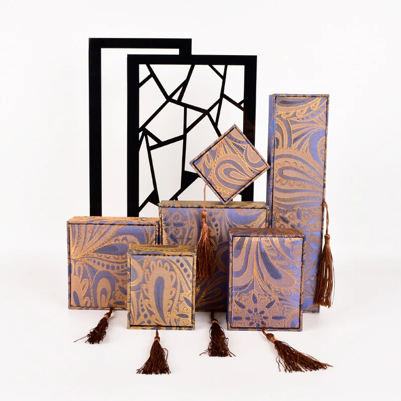 [10pcs]Wholesale Tassel Brocade Jewelry Box Chinese Style Jewelry Wenzhu Buddha Beads Wenzhu Jade Boxes