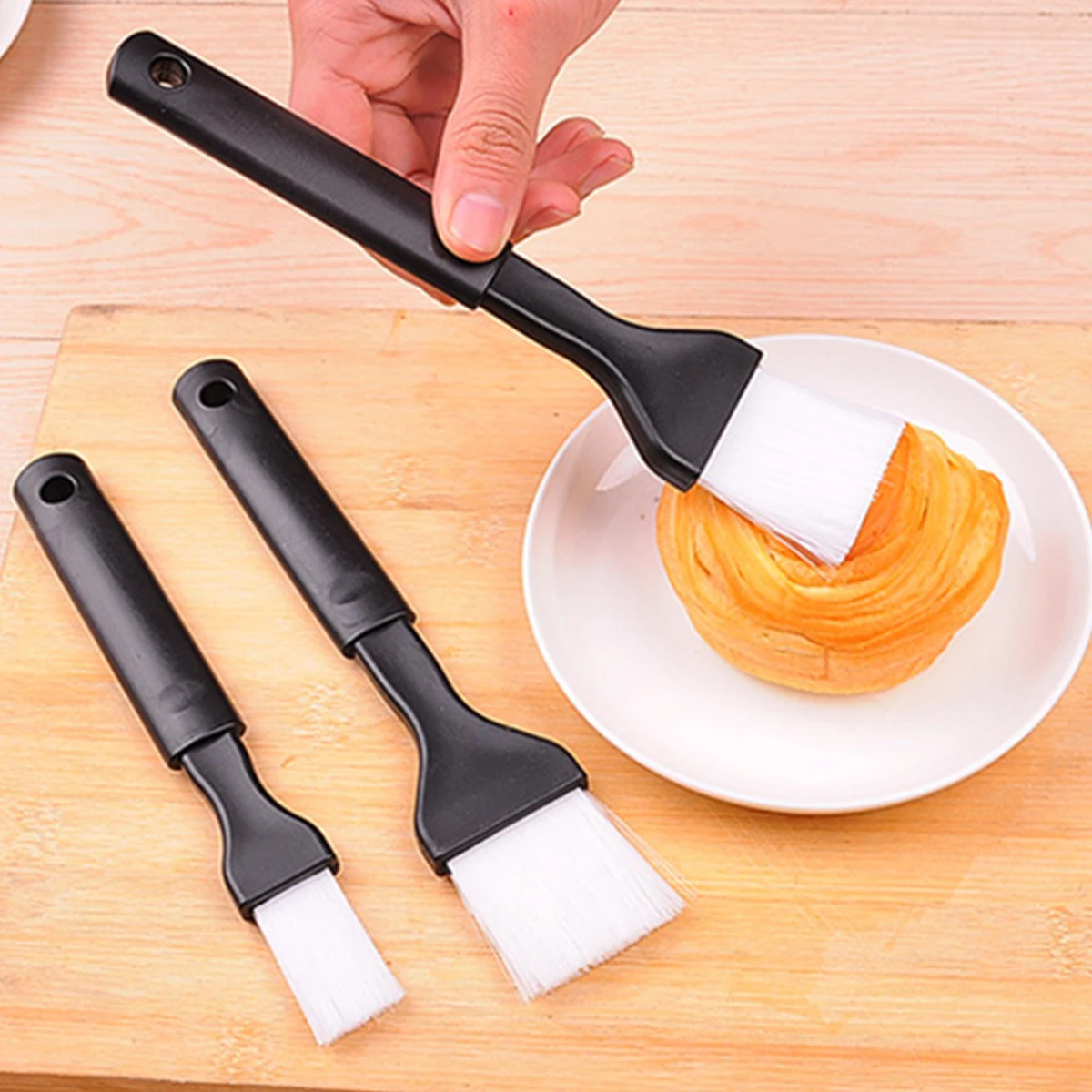 2 Pcs Barbecue Brush Black Cake Baking Pastry Cooking Oil Brushes High Temperature Resistant Plastic Handle Kitchen BBQ Tool