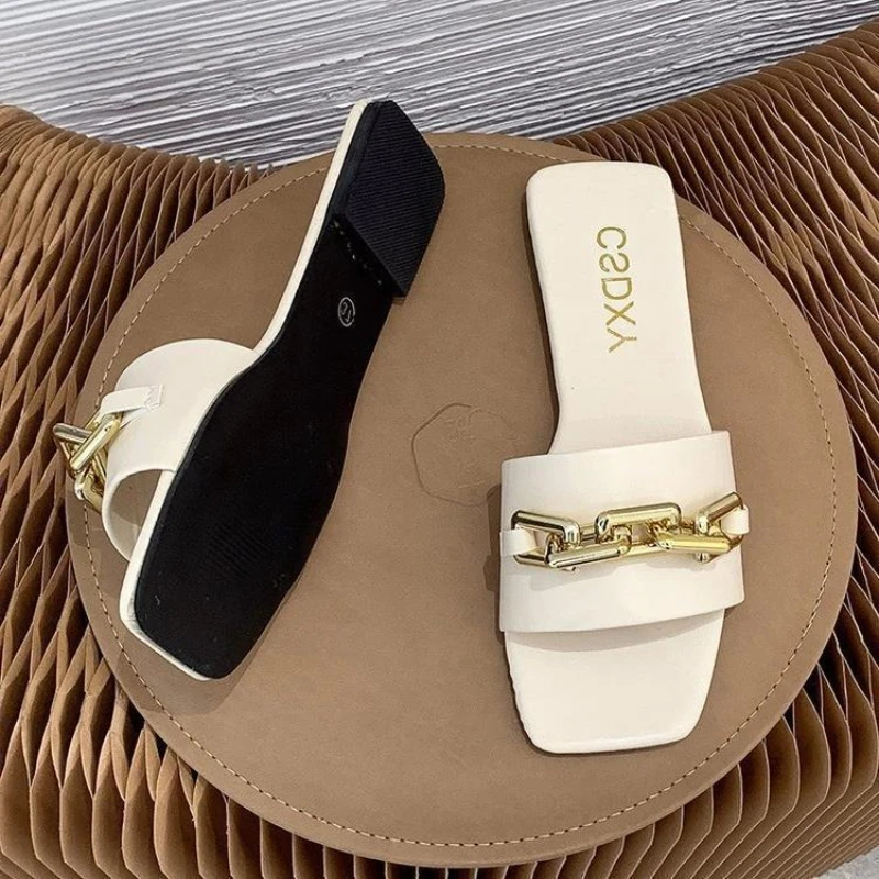 

Fashion Plus Size Woman Shoes 2025 Summer New Round Toe Flat Shoes Simple Versatile Women's Slippers Anti Slip Women Beach Shoe