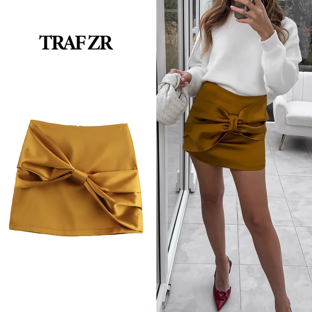 TRAF ZR Vintage Elegant Women's Vacation Mini Skirt Y2k Satin Effect Mid Waist Skort with Hidden in-seam Zipper and Golden Bow