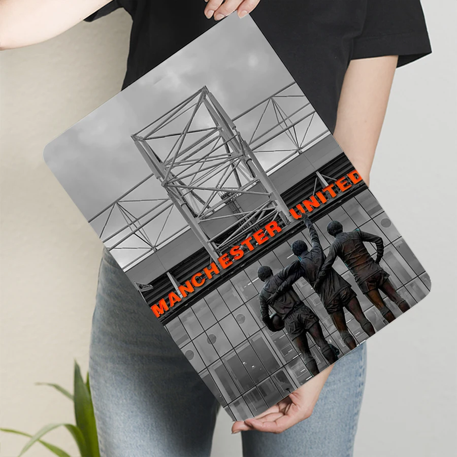 مانشستر يونايتد أولد ترافورد النحت ملصق معدني نادي كرة القدم تذكارات جدار ديكور لمحبي