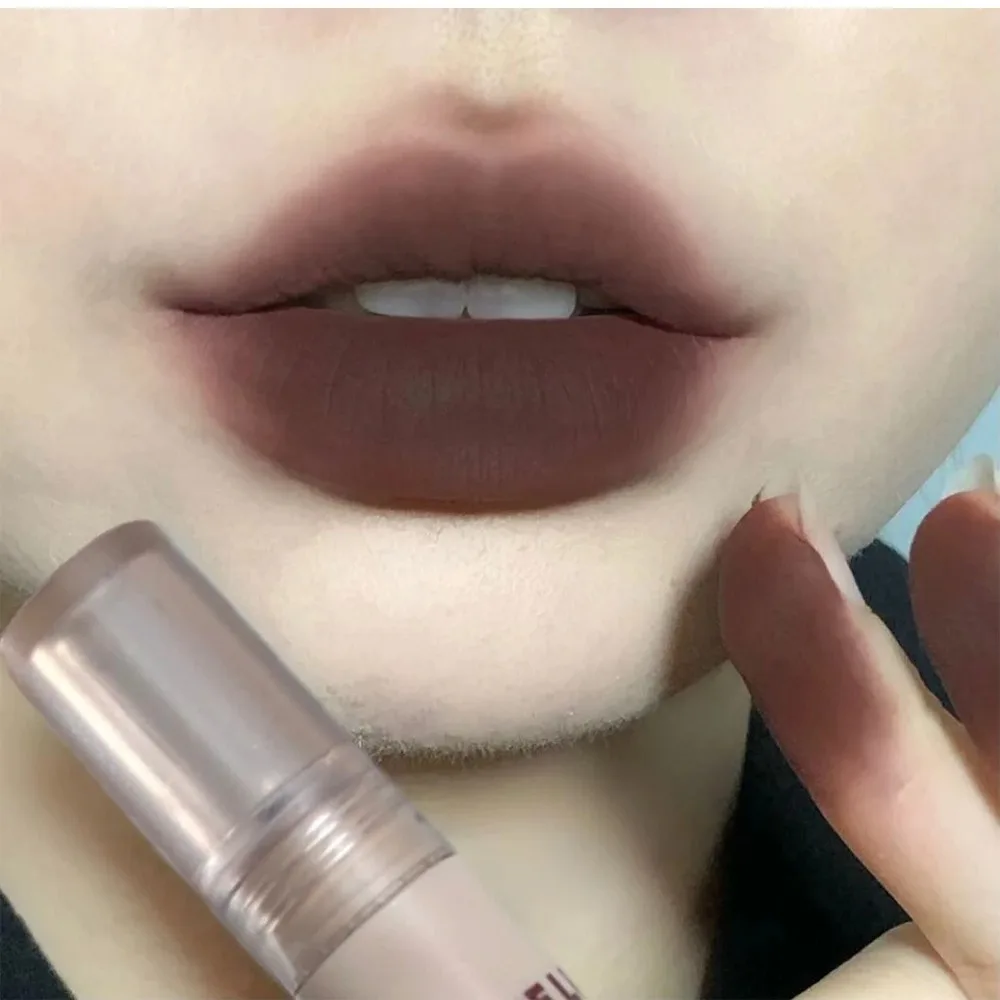 

New Cool Black Lip Mud Mousse Matte Silky Smooth Women Lipstick Caramel Brown Non-stick Cup Lip Glaze Holding Makeup