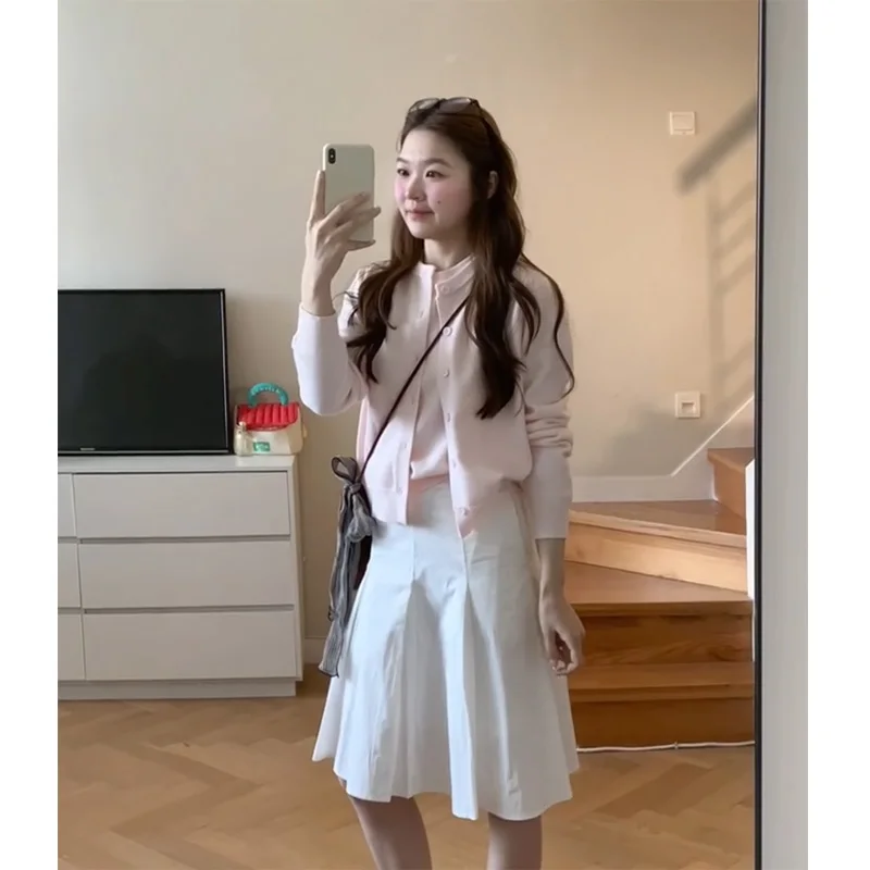 

Новая женская плиссированная юбка А-силуэта 2025 года с завышенной талией, повседневная, универсальная, скрывающая бедра, стройнящая, белая, средней длины