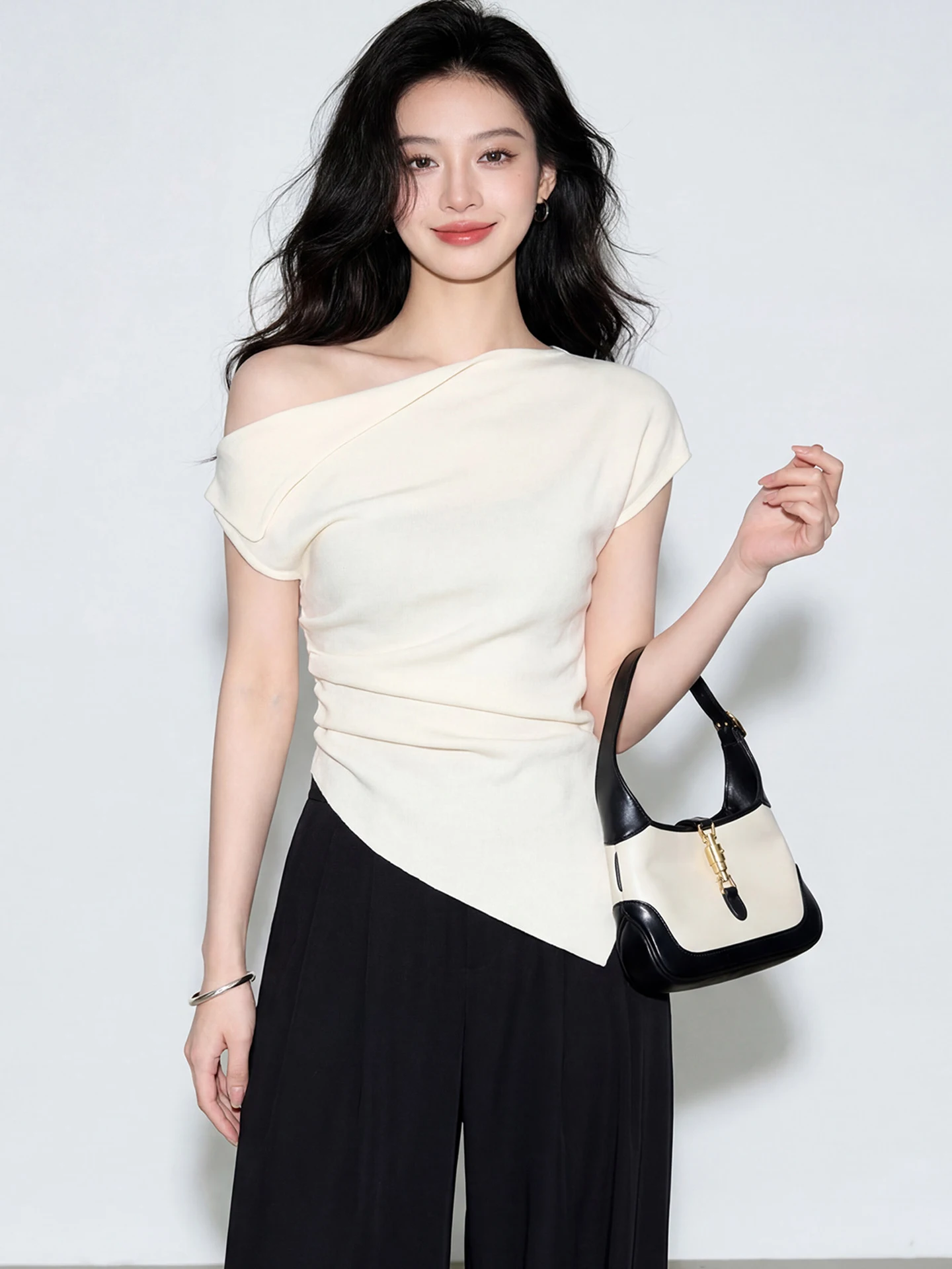 

Summer Knitted Color Versatile Simple T-Shirt Women's Fashion Shoulder Design Short Sleeve Commute Style Korean Version