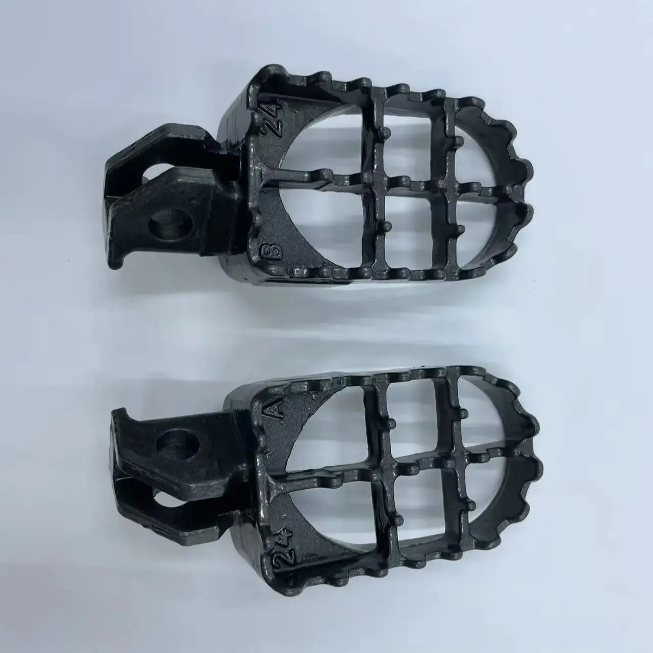 Motorcycle Foot Pegs Rests Footpegs for Suzuki 2003-2011 RM85 2003-2008 RM85L 2003-2006 DR-Z125 LMotorbike Chinese Dirt Pit Bike