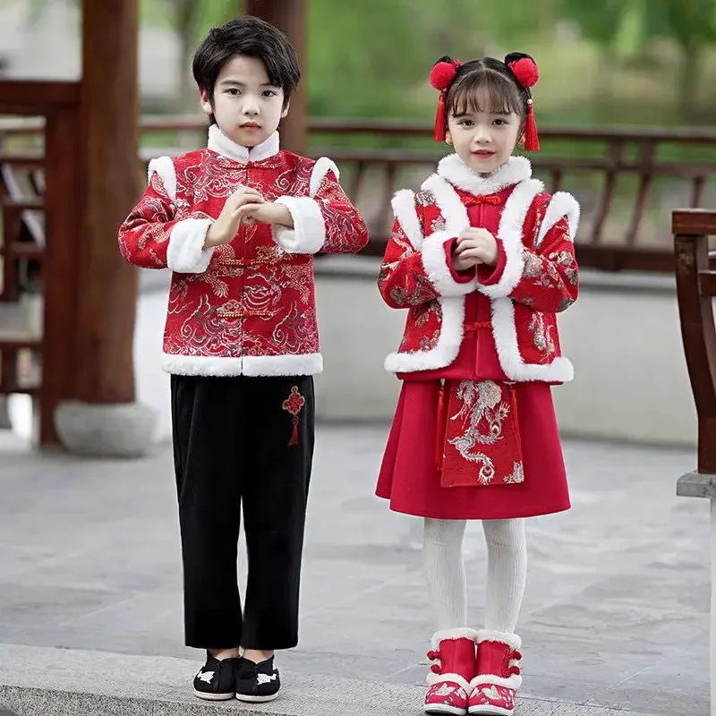 2024 Jongen Meisje Chinees Nieuwjaar Kleding Voor Kinderen Red Hanfu Traditionele Drakenborduurwerk Tang Podiumfestival Oosterse