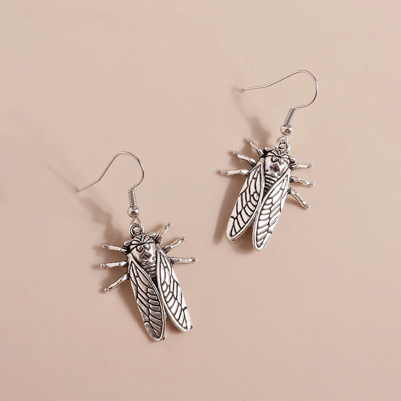 New Design Cicada Drop Earrings for Women Ethnic Alloy Insect Pendants Dangle Earrings Girls Cute Party Jewelry Gifts view 6