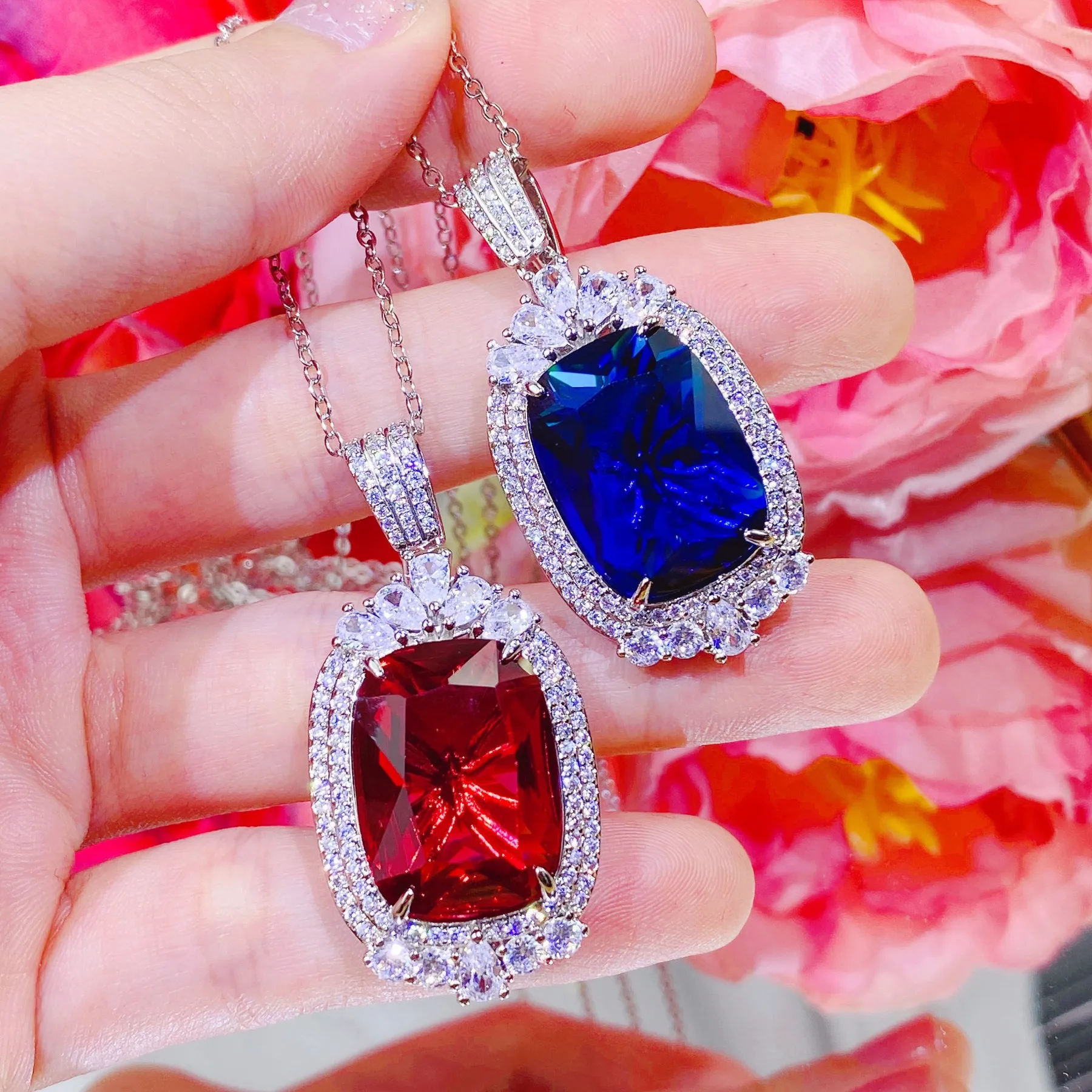 2023 New Fashion Vintage Jewelry 925 Silver Lab Ruby Sapphire Pendant Necklace Women Clavicle Chain Luxury Fine Wedding Gifts