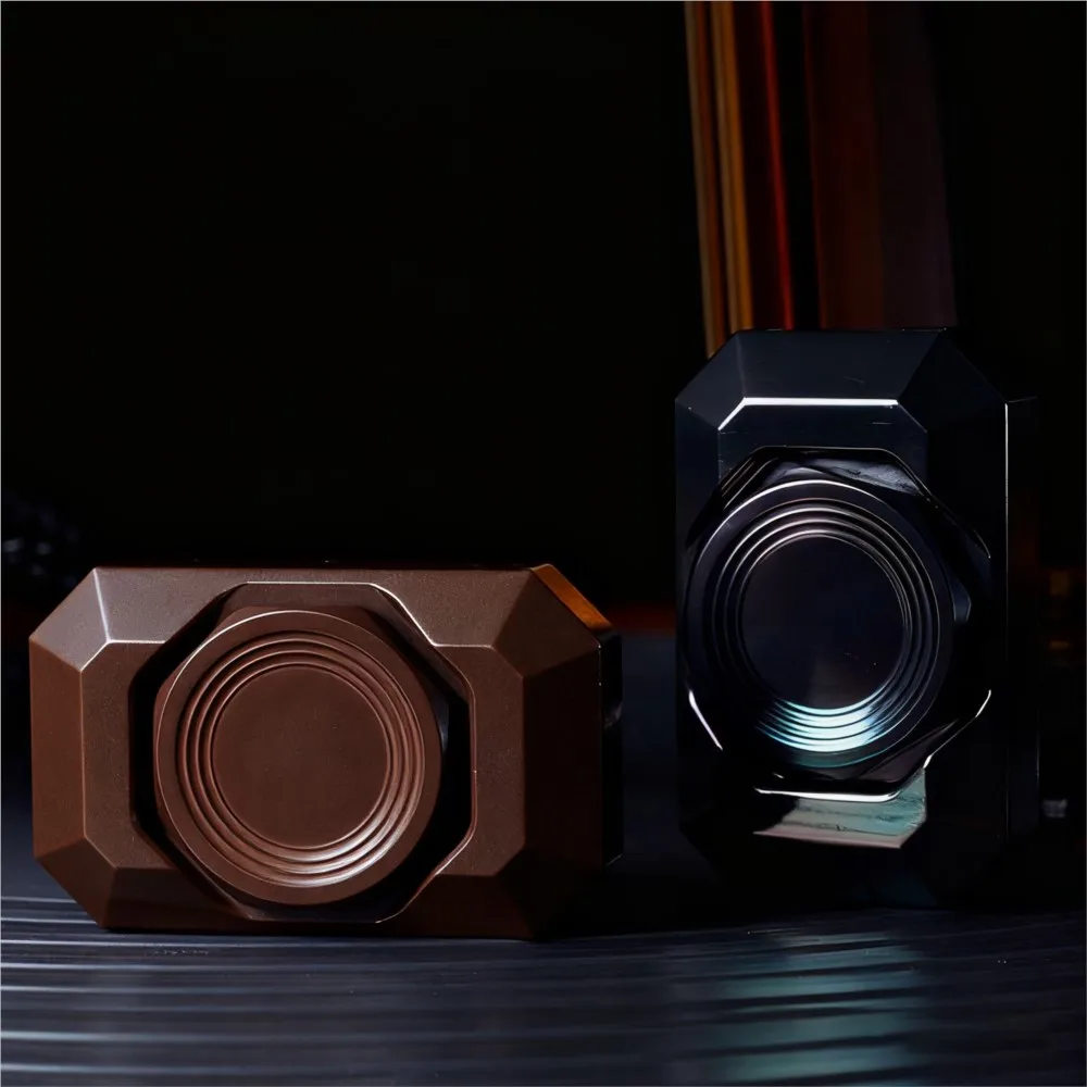 Black Mirror Design EDC Forget Worry Stone Fidget Spinner Metal Fidget Toy Two-Bladed Fidget Spinner Stress Relief Toy Gyro