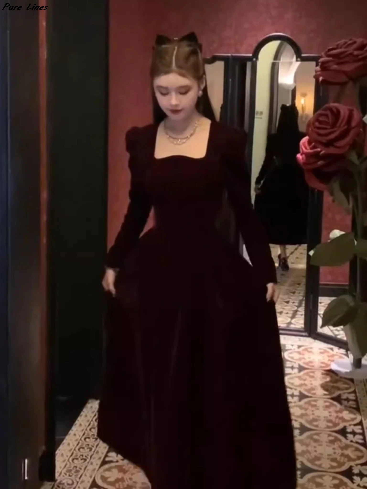 

Women French Vintage Square Collar Burgundy Red Velvet A-line Long Dress Evening Party Prom Robe Elegant Autumn Winter Clothing