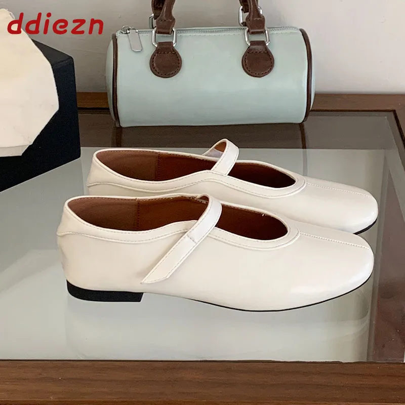 

Fashion Hook Loop Woman Flat With Shoes Female Shallow Footwear Spring Summer Daily Round Toe Ladies Flats Shoes