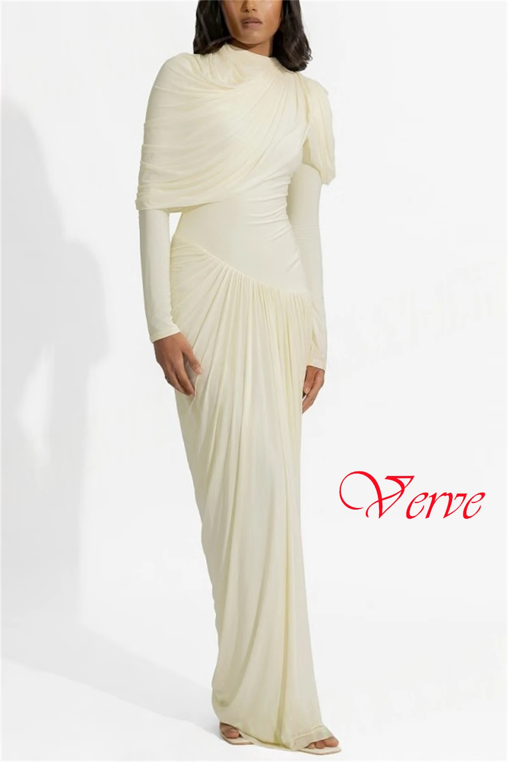 Customized Soft  Jersey Evening Dress Exquisite Crew Neck Long Sleeves Special Occasion Gowns Simple Sweep Train Prom Dress