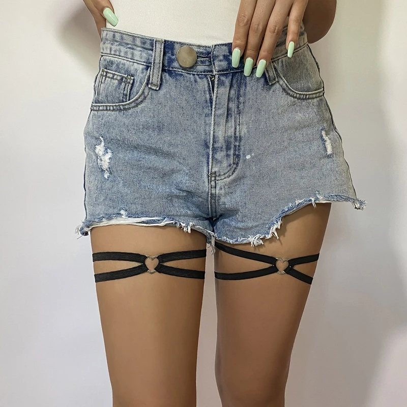 Menina punk perna liga cinto com decoração coração preto coxa corpo correntes para mulher dropship