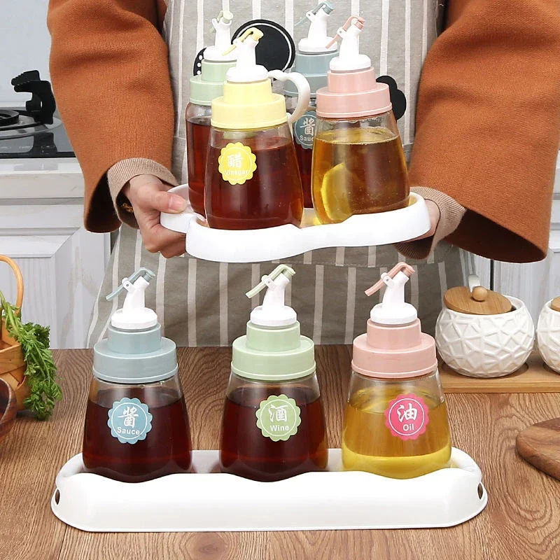 Olive Oil Bottle Sprayer Wine Pourer Sauce Boat Nozzle Liquor Oil Dispenser Leak-Proof Plug Bottle Stopper Kitchen Tool Gadgets