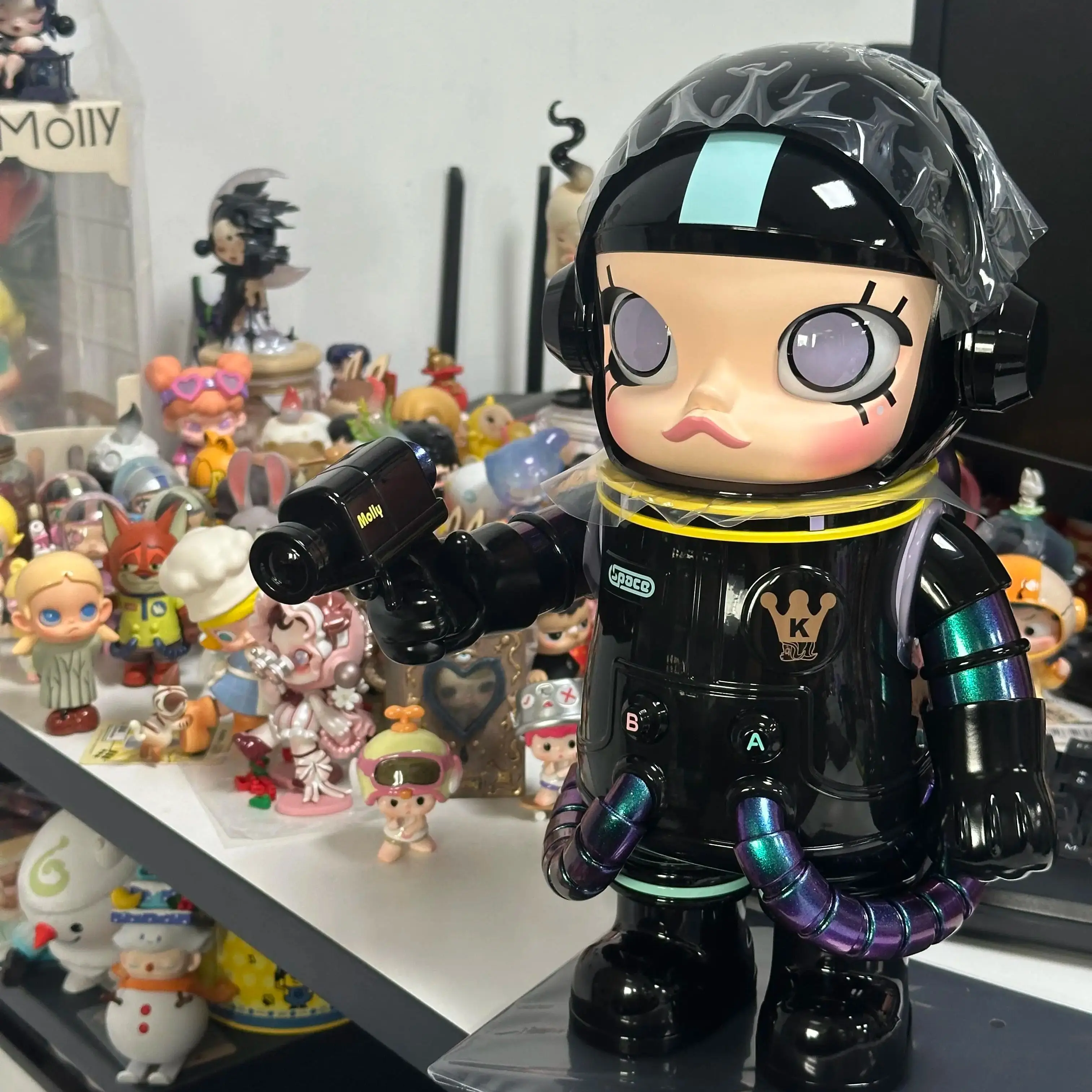 

Angry Molly Series action figure fashion trendy collection model doll cute room decor toys gift