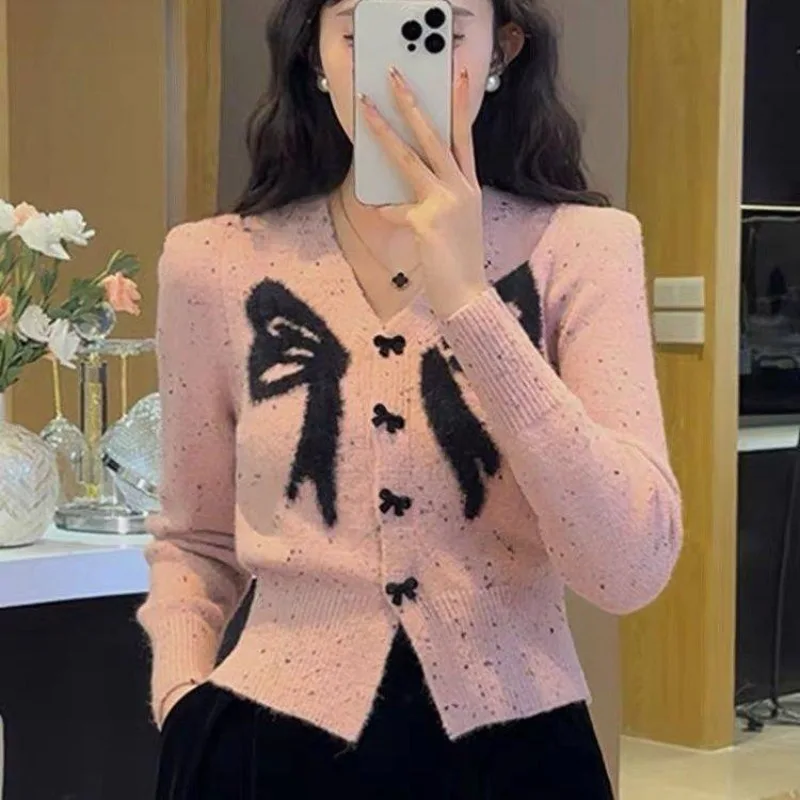 Autumn and winter new style French V-neck bow temperament short cardigan long sleeved knitted sweater top women\'s clothing