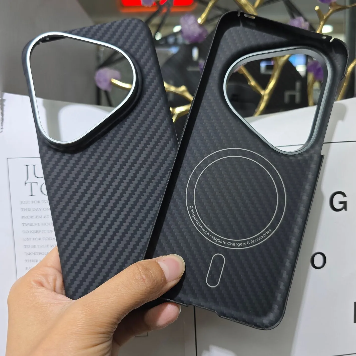 

Kevlar for Huawei Pura 80 Ultra Case Kevlar Anti-drop with Magnetic Coarse texture and fine grain Case for Huawei Pura 80 Pro