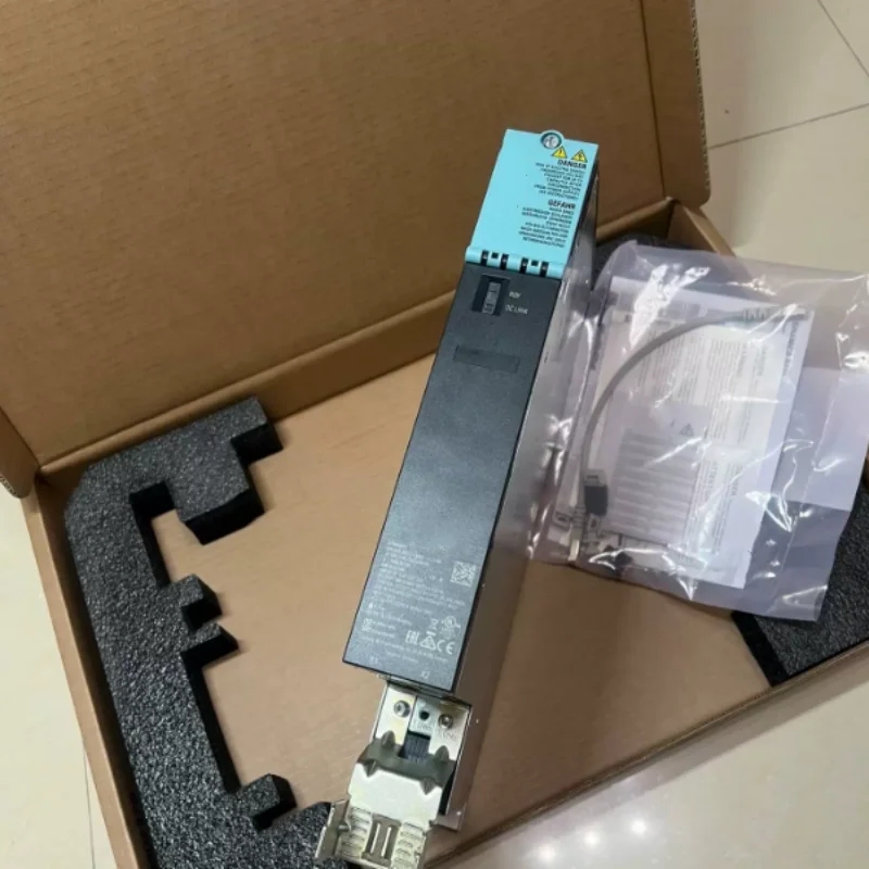 Brand-New, Genuine Dual-Axis Motor Module  6SL3120-2TE21-0AD0