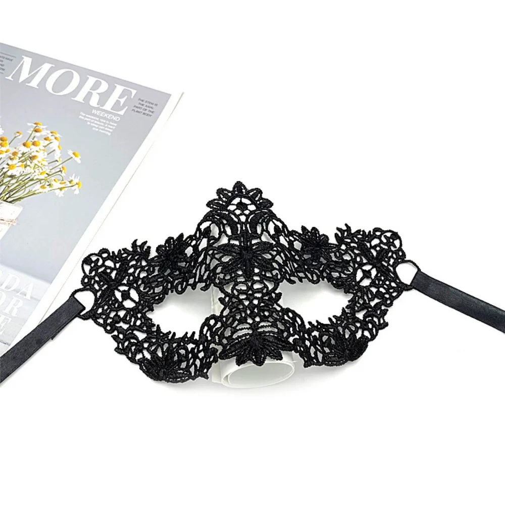Masque pour les yeux en dentelle noire, demi-visage ajouré, Sexy, décorations de carnaval pour fête d'halloween, masques vénitiens pour femmes