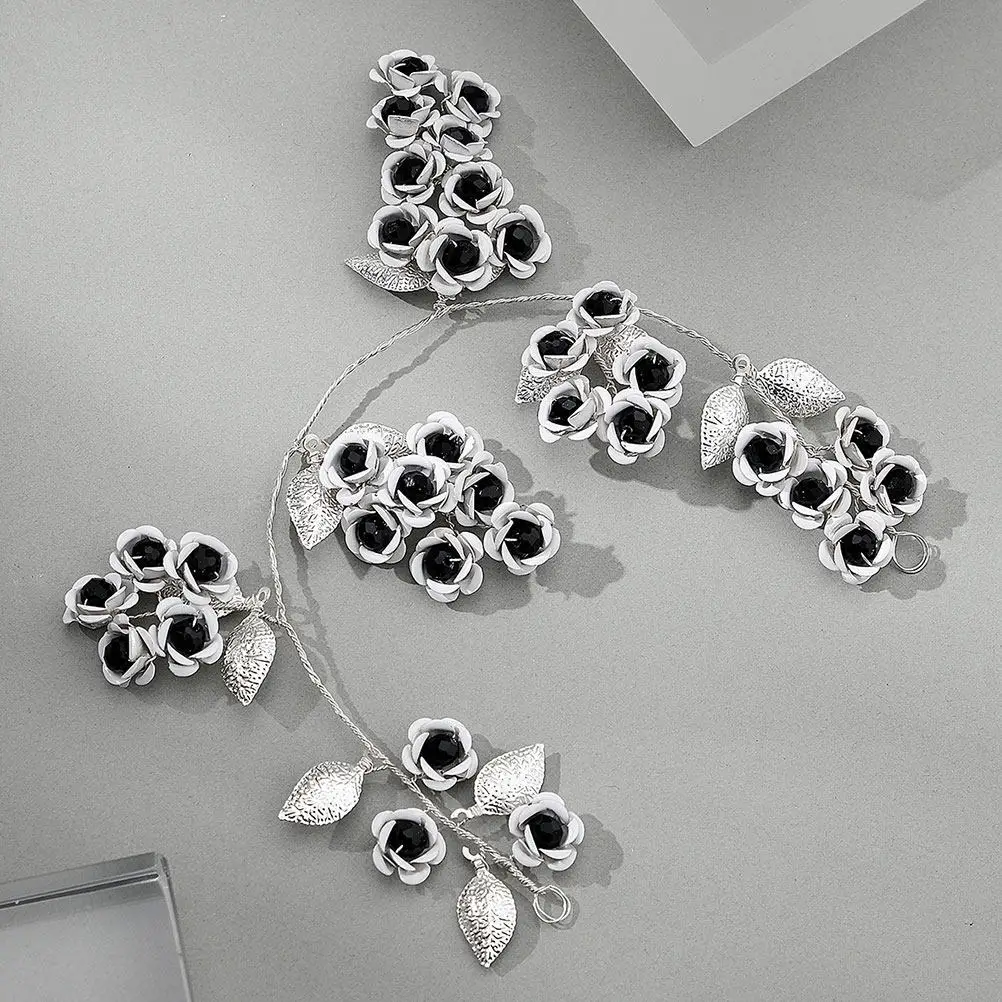 

Rose Headband Floral Crown Head Chain Forehead Jewelry Metal Hair Band Wedding Headpiece Bride Headdress Gothic Headpiece Flower