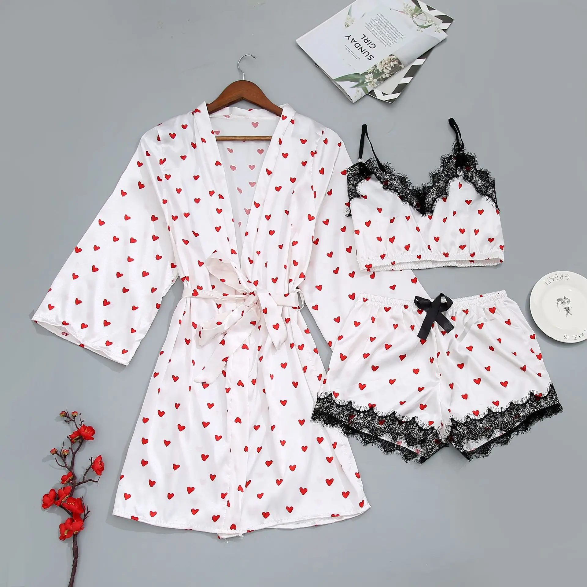 Women\'s New Sexy Pajamas Three-Piece Sexy Sling Pajamas Nightgown Robe Ice Silk Love Heart Printing Leisure Pajamas Homewear Set