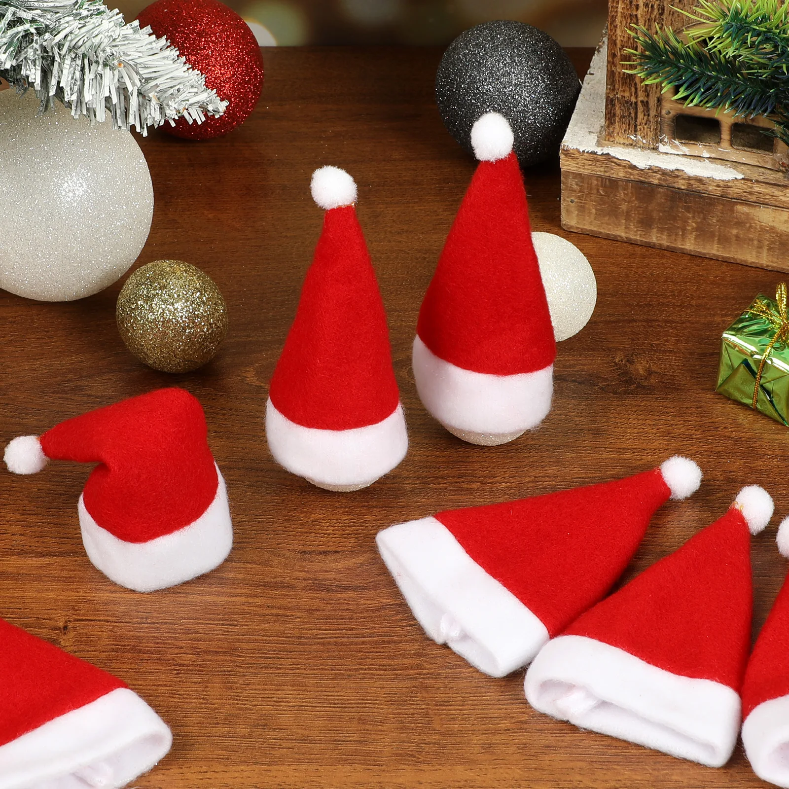 

Red Mini Santa Hats 30pcs Xmas Cutlery Holders Table Candy Wraps Holiday Decorations for Home Party Tiny Festive Hat Caps