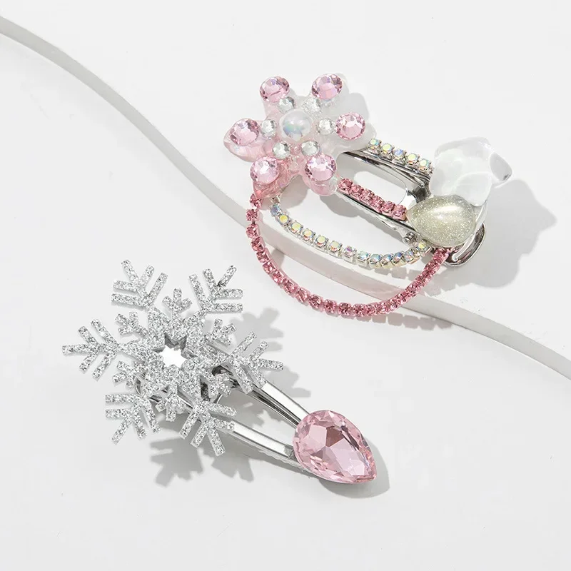 2pcs Snowflake Hair Clips Sparkling Rhinestone Duckbill Clips Girls Ice Princess Hair Accessories for Christmas Valentine's Day