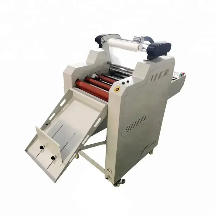 Automatic Feeding 350mm Roll Laminating Foil Lamination Machine with  Sheet Stacker