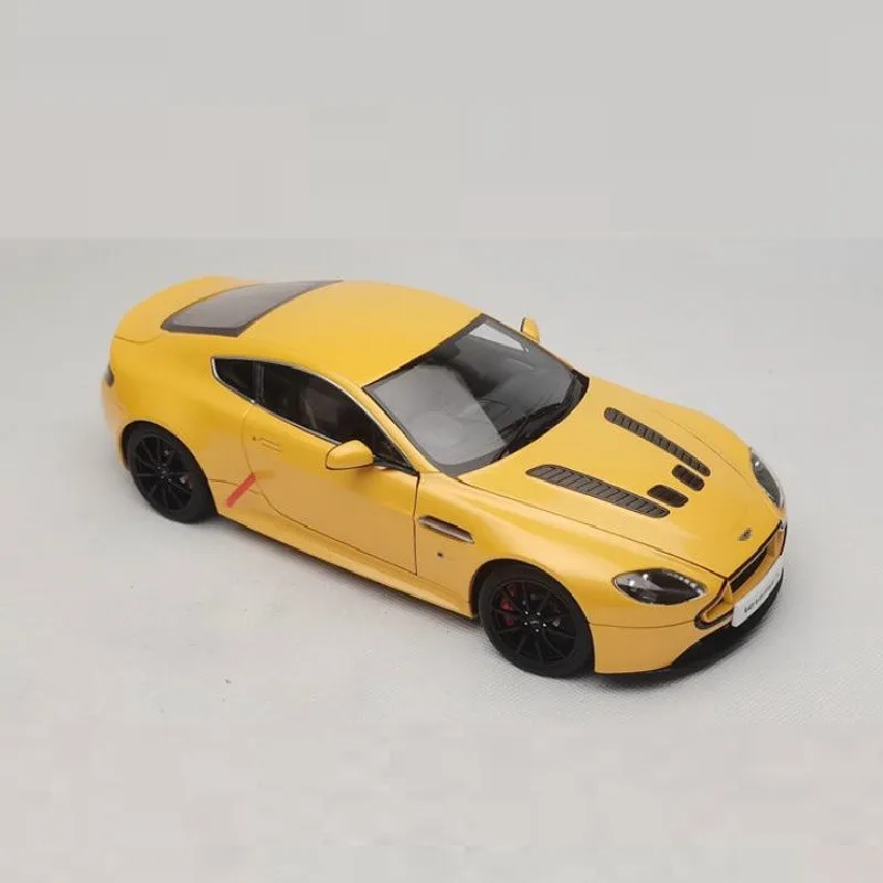 Auto-art 1:18 Mar-tin V12 Van-tage S Yellow Alloy Simulation Model Car